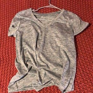 heathered green under armour workout top size medium